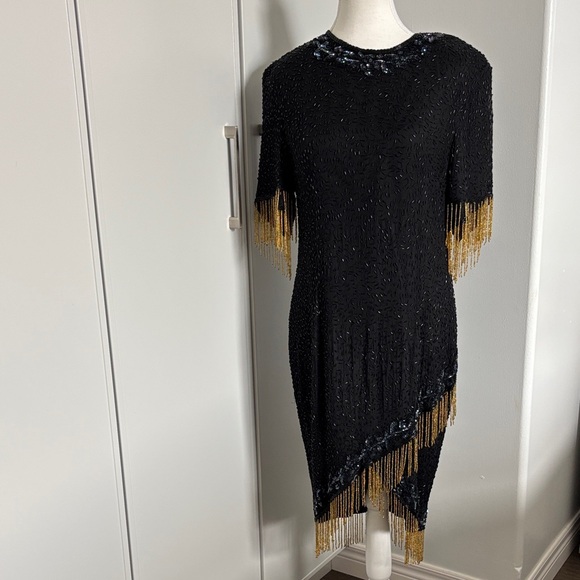 Lori Ann Dresses & Skirts - Vintage Silk Lori Ann Elegant Black and Gold Sequin Fringe Dress